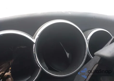 2005 Pontiac Vibe from USA, damaged, VIN 5Y2SL63805Z414189